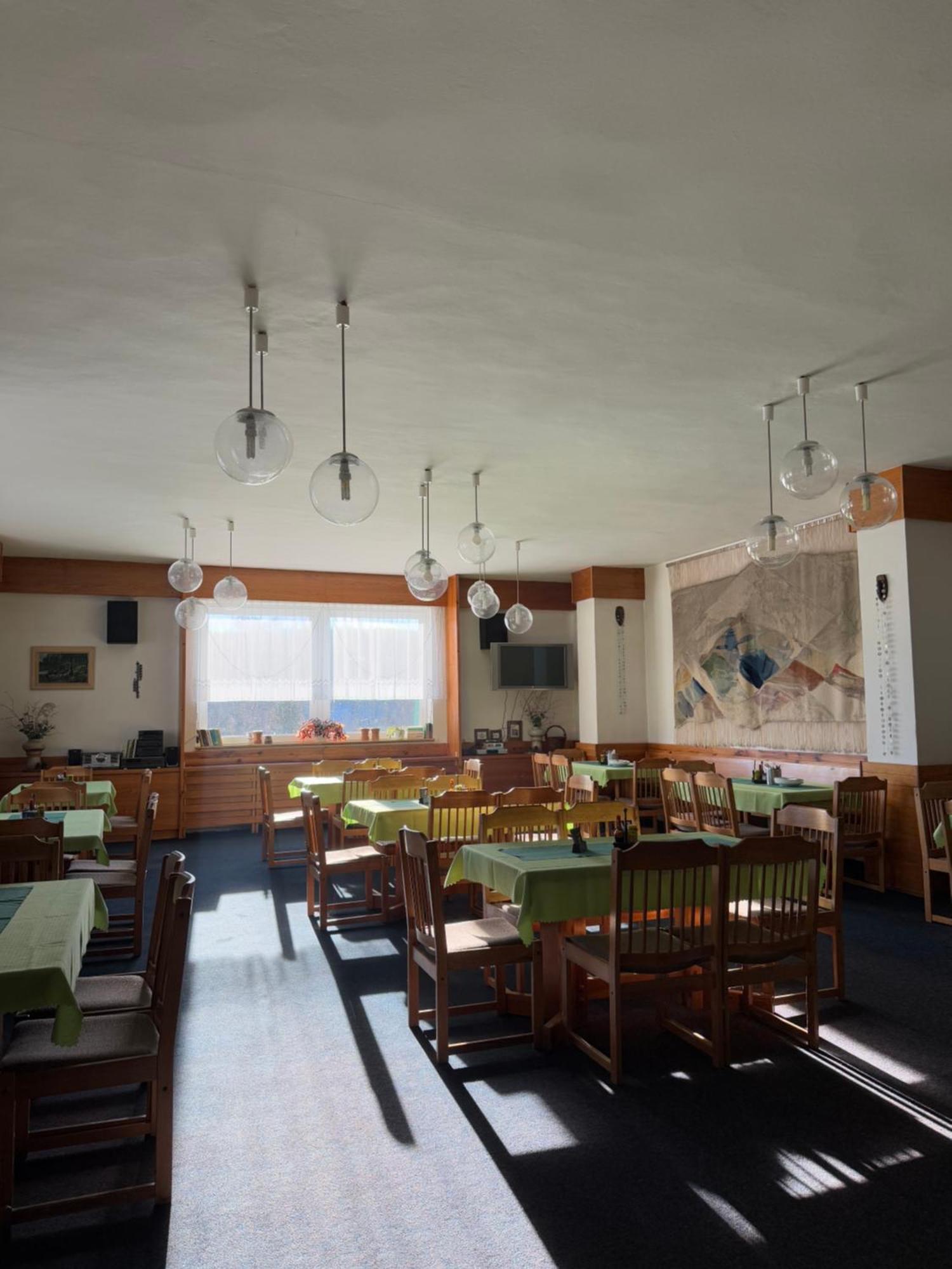 Hotel Albert - Retro Paseky nad Jizerou Ngoại thất bức ảnh