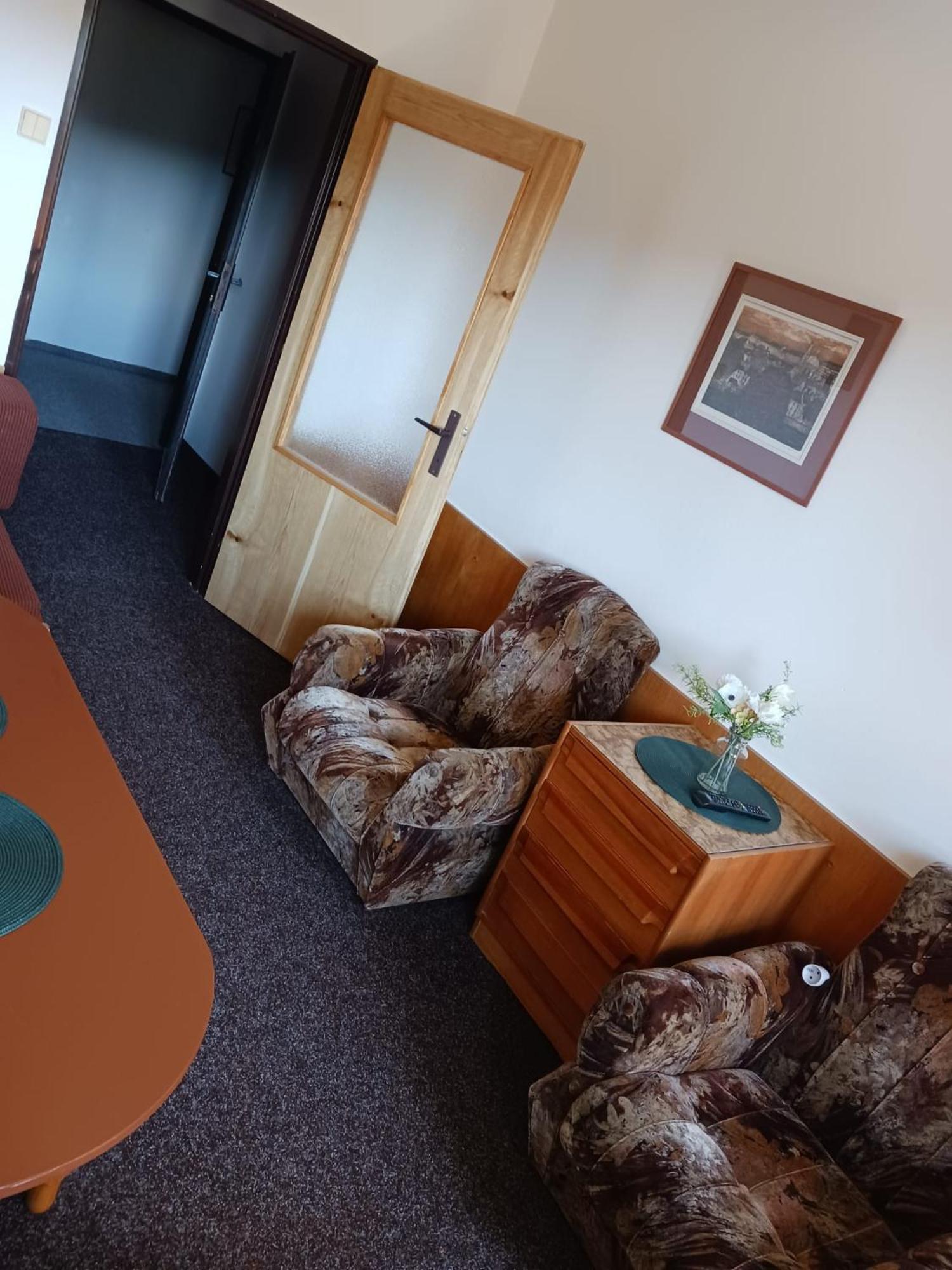 Hotel Albert - Retro Paseky nad Jizerou Ngoại thất bức ảnh